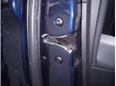 CERRADURA PUERTA DELANTERA IZQUIERDA 