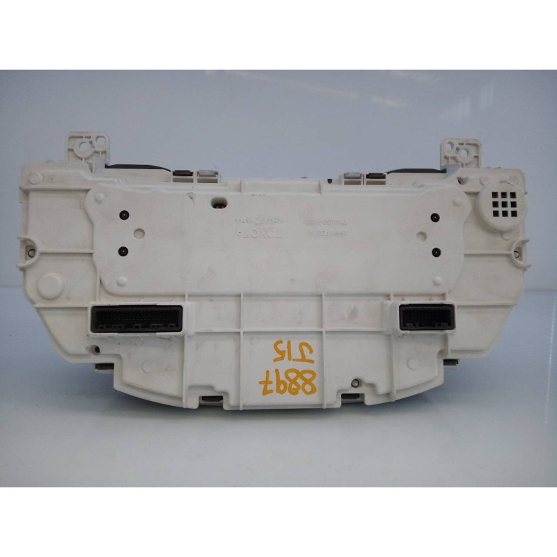 Recambio de cuadro instrumentos para toyota land cruiser (j15) basis referencia OEM IAM 8380060X61A  E3-B2-8-3