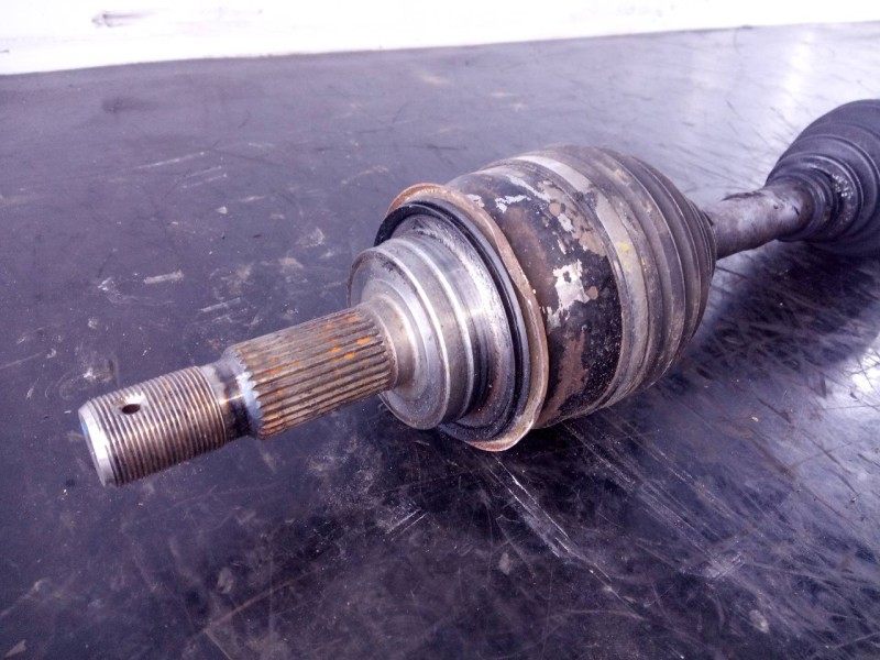 Recambio de transmision delantera izquierda para toyota land cruiser (j12) 3.0 d4-d vxl referencia OEM IAM   P1-A6-17