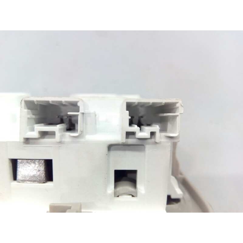 Recambio de luz interior para citroën c3 aircross feel referencia OEM IAM 96887290BJ01  E1-A4-23-1