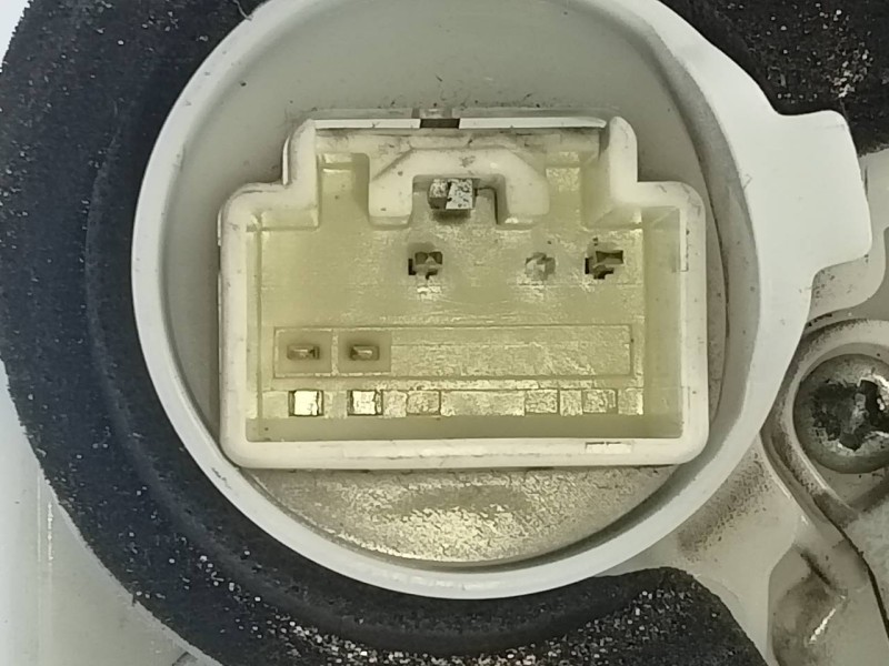 Recambio de cerradura puerta trasera izquierda para mazda cx-5 style 2wd referencia OEM IAM 6126A0012  E2-A2-55-2