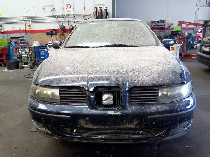 seat toledo (1m2) del año 2001