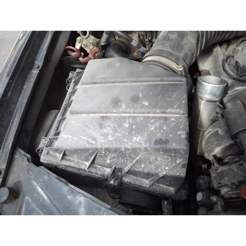 Recambio de filtro aire para mercedes-benz clase m (w163) 400 cdi (163.128) referencia OEM IAM   