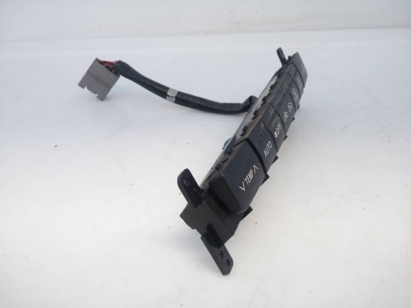 Recambio de mando climatizador para toyota land cruiser (j12) 3.0 d4-d vxl referencia OEM IAM 6559440070  E3-B2-19-3