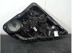 ELEVALUNAS TRASERO DERECHO P2-A4-8