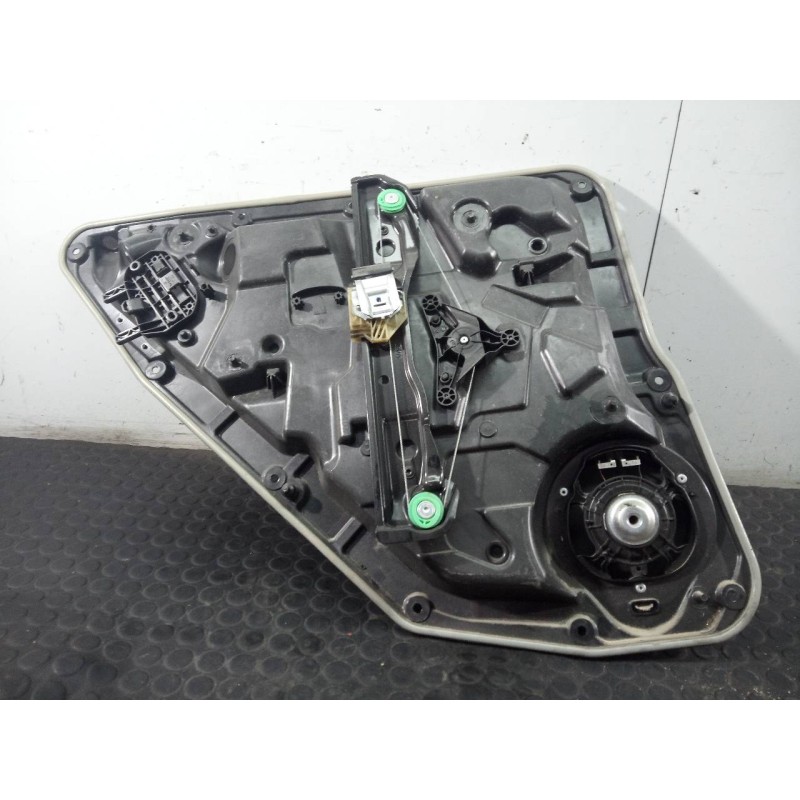 Recambio de elevalunas trasero derecho para mercedes-benz clase b (w246) b 200 cdi (246.208) referencia OEM IAM   P2-A4-8