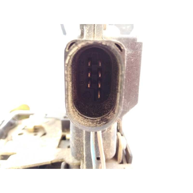 Recambio de cerradura puerta trasera derecha para audi a6 berlina (4b2) referencia OEM IAM   E1-B6-8-2