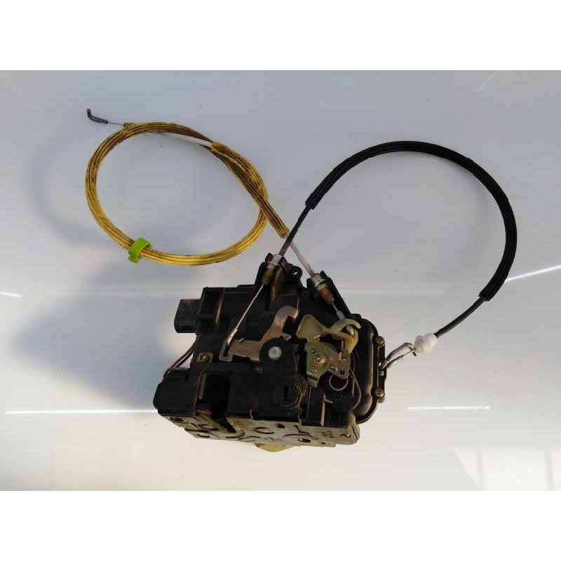 Recambio de cerradura puerta trasera derecha para audi a6 berlina (4b2) referencia OEM IAM   E1-B6-8-2