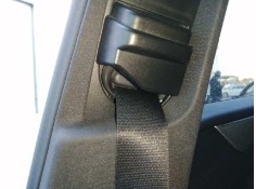 CINTURON SEGURIDAD DELANTERO DERECHO 