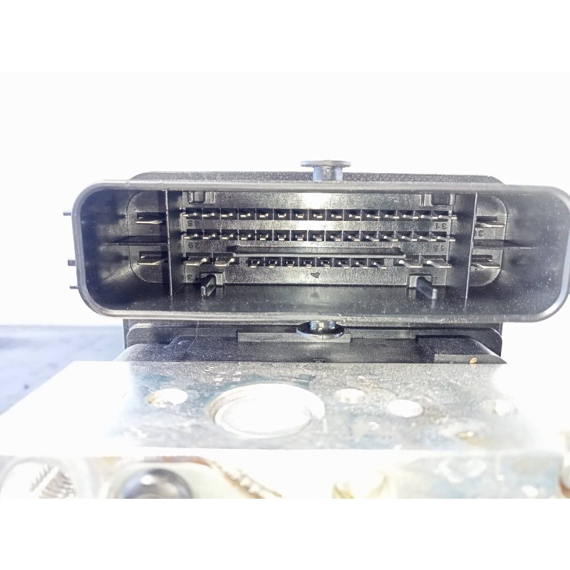 Recambio de abs para hyundai tucson style 2wd referencia OEM IAM 58920D7530  P3-B8-24-3