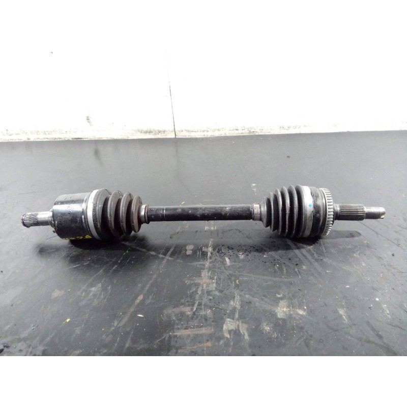 Recambio de transmision delantera izquierda para ssangyong tivoli crystal 4x2 referencia OEM IAM 4130035500  P1-B6-42