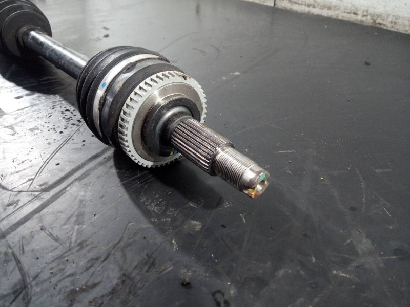 Recambio de transmision delantera izquierda para ssangyong tivoli crystal 4x2 referencia OEM IAM 4130035500  P1-B6-42