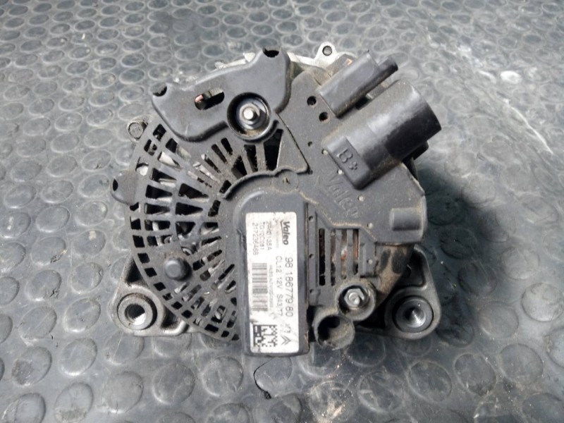 Recambio de alternador para citroën c4 picasso live referencia OEM IAM 9818677980  P3-A4-18-5
