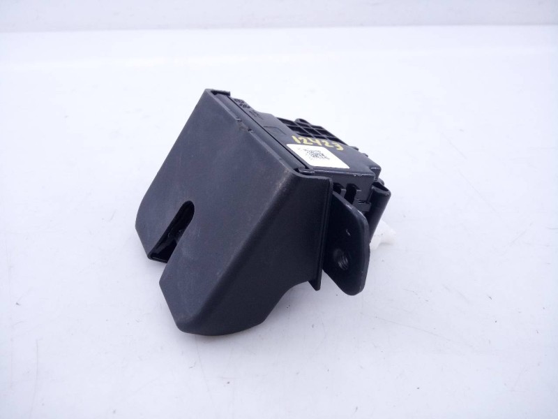 Recambio de cerradura maletero / porton para hyundai tucson style 2wd referencia OEM IAM NJJM0701  E2-B5-44-1