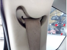 CINTURON SEGURIDAD TRASERO DERECHO 