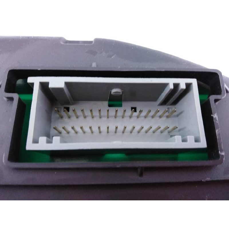Recambio de cuadro instrumentos para renault megane ii berlina 5p confort authentique referencia OEM IAM 8200462283  E2-A1-28-8