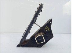 PEDAL ACELERADOR A2043000504 