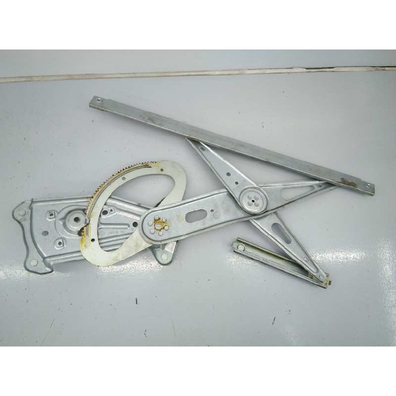 Recambio de elevalunas delantero izquierdo para renault scenic iii dynamique referencia OEM IAM 966036102 807210007 E1-A1-18-1