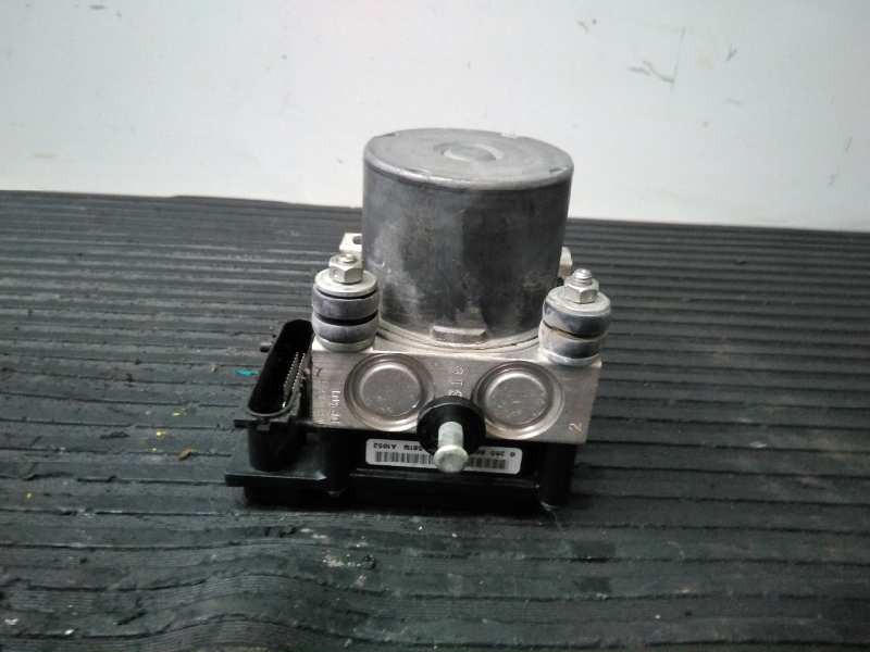Recambio de abs para fiat punto berlina (188) 1.2 8v active referencia OEM IAM 0265231331  P3-A8-25-2
