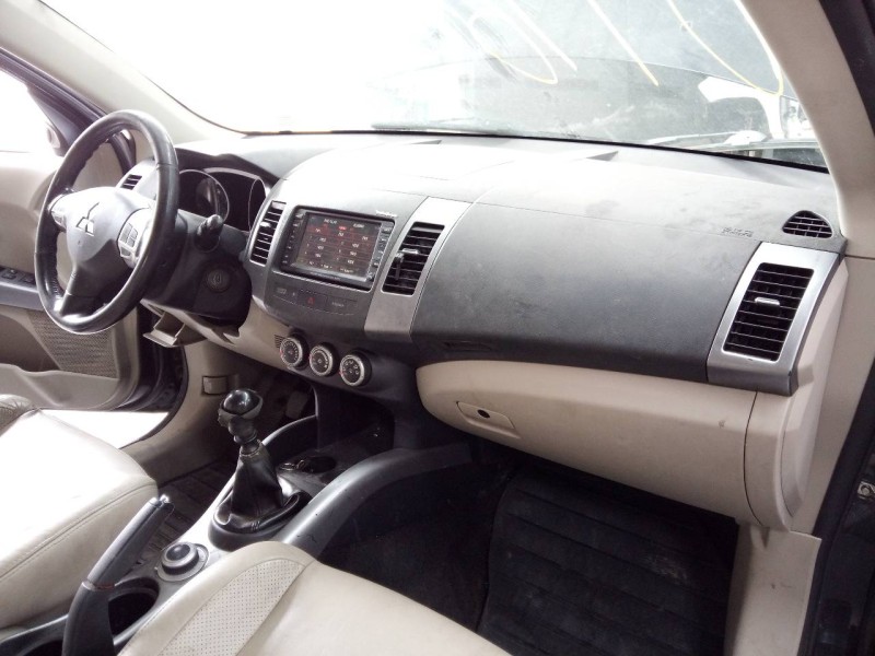 Recambio de salpicadero para mitsubishi outlander (cw0) 2.2 di-d kaiteki plus referencia OEM IAM   