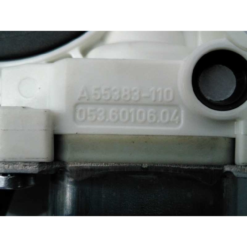 Recambio de motor elevalunas delantero izquierdo para mercedes-benz clase cla (w117) cla 220 cdi (117.303) referencia OEM IAM A5