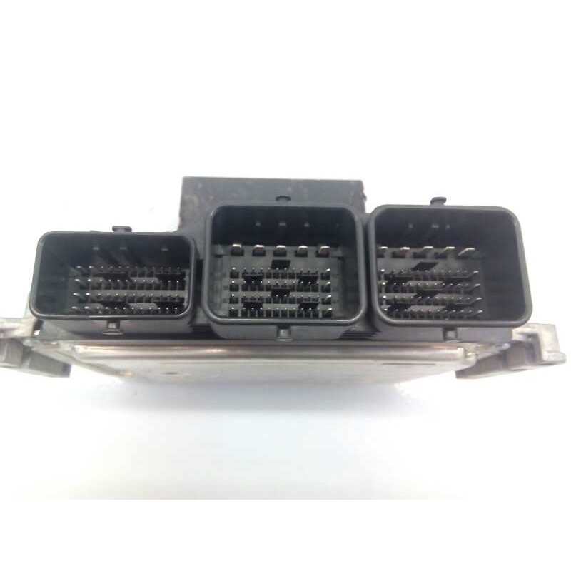 Recambio de centralita motor uce para citroën c4 lim. collection referencia OEM IAM 9675682180 0281017335 E3-B2-33-4