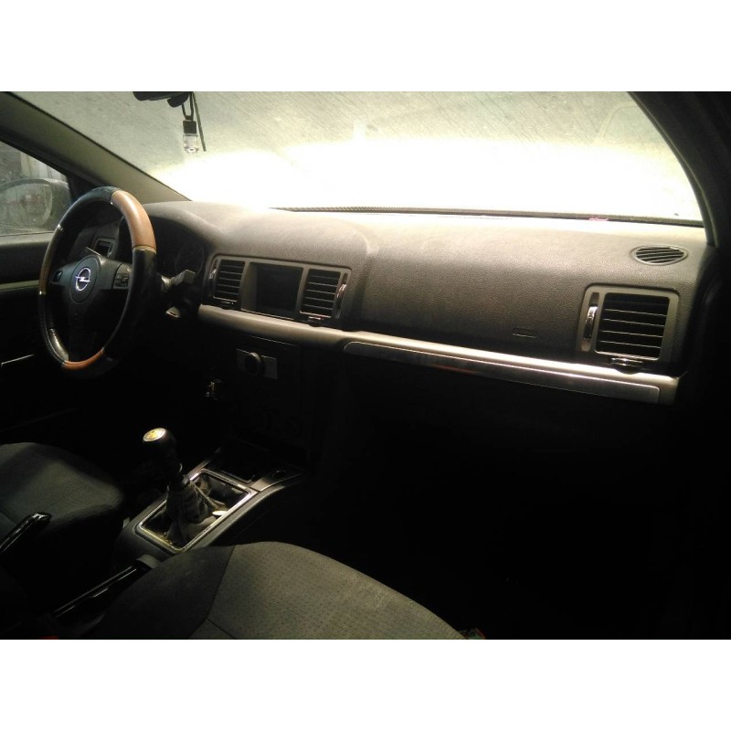 opel vectra c berlina del año 2006