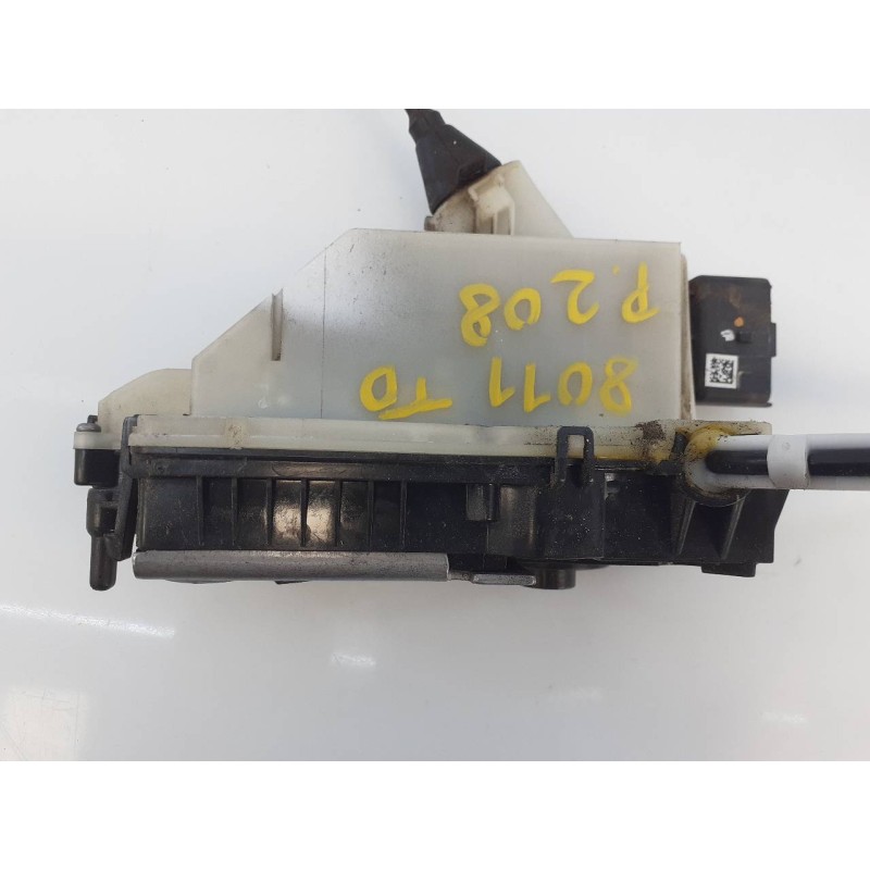 Recambio de cerradura puerta trasera derecha para peugeot 208 active referencia OEM IAM 9812501180  E1-A4-31-1