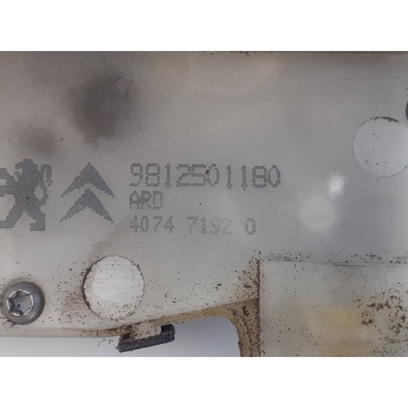 Recambio de cerradura puerta trasera derecha para peugeot 208 active referencia OEM IAM 9812501180  E1-A4-31-1