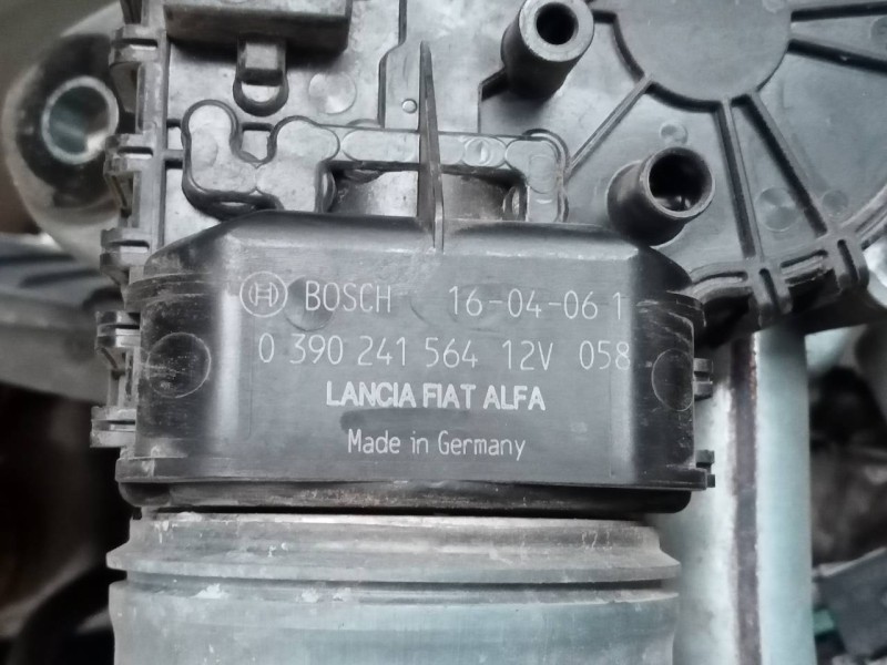 Recambio de motor limpia delantero para fiat doblo ii cargo (263) referencia OEM IAM 0390241564  