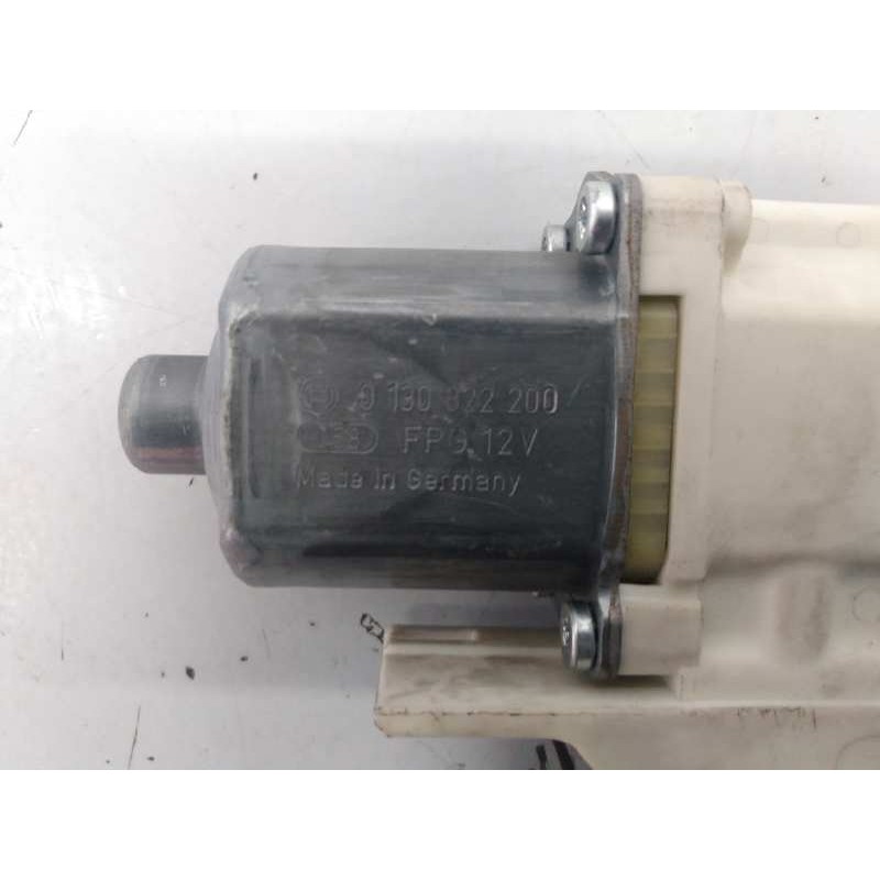 Recambio de motor elevalunas trasero derecho para peugeot 407 st confort pack referencia OEM IAM 0130822200 994650102 E1-A4-4-2