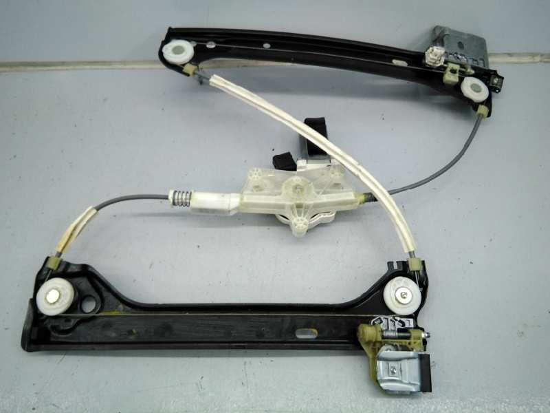 Recambio de elevalunas delantero derecho para mercedes-benz clase cla (w117) cla 220 cdi (117.303) referencia OEM IAM A55382110 