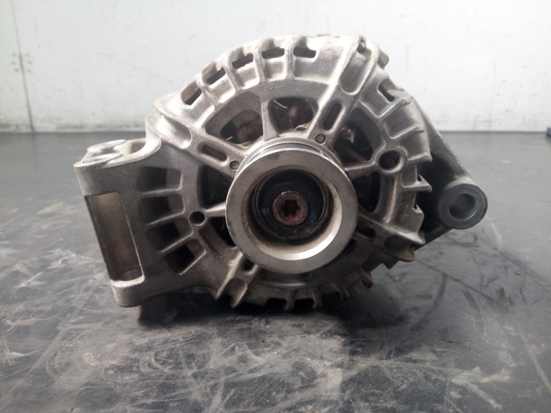Recambio de alternador para ford ka+ white edition referencia OEM IAM 111307104 CN1510300CC P3-B6-7-3