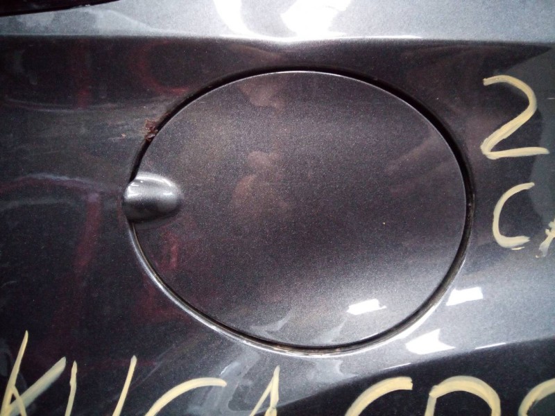 Recambio de tapa exterior combustible para ford kuga (cbs) titanium referencia OEM IAM   
