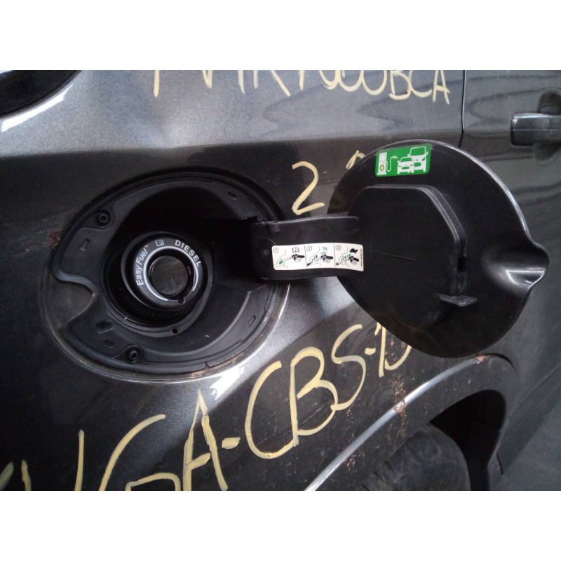 Recambio de tapa exterior combustible para ford kuga (cbs) titanium referencia OEM IAM   