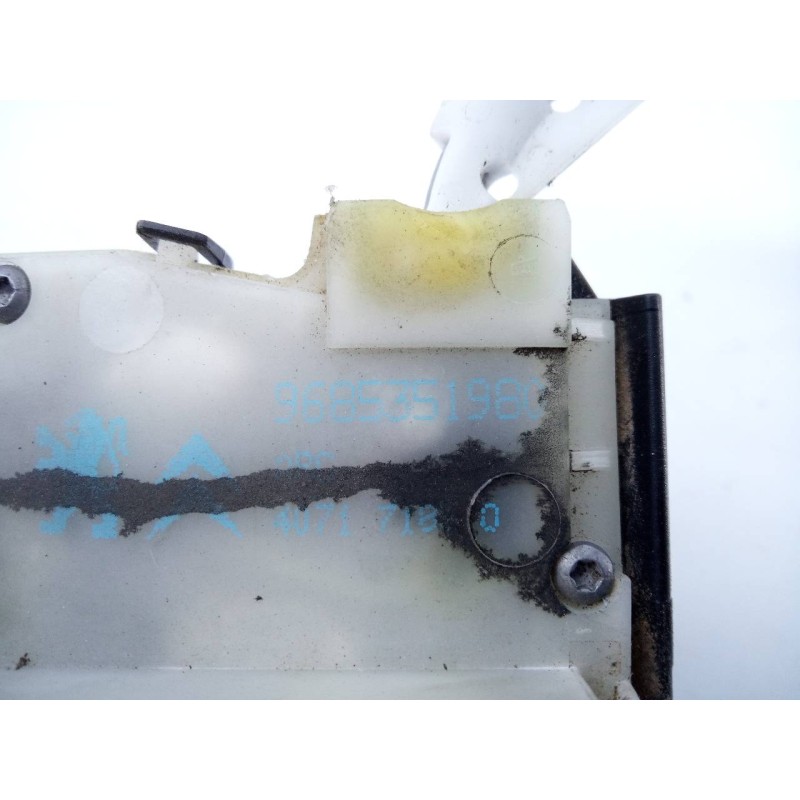 Recambio de cerradura puerta trasera izquierda para citroën c4 lim. business referencia OEM IAM 9685351980  E1-A4-52-1
