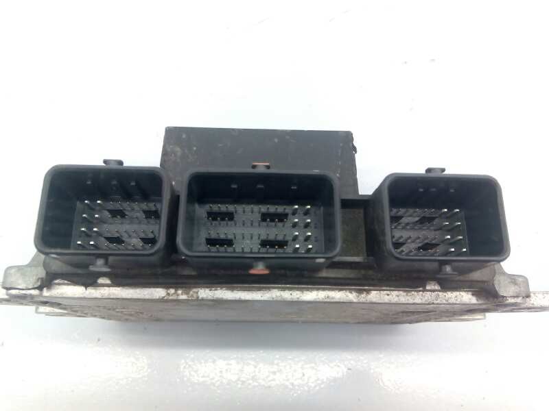 Recambio de centralita motor uce para nissan juke (f15) acenta referencia OEM IAM 265360 MEC940390 E3-B4-21-1