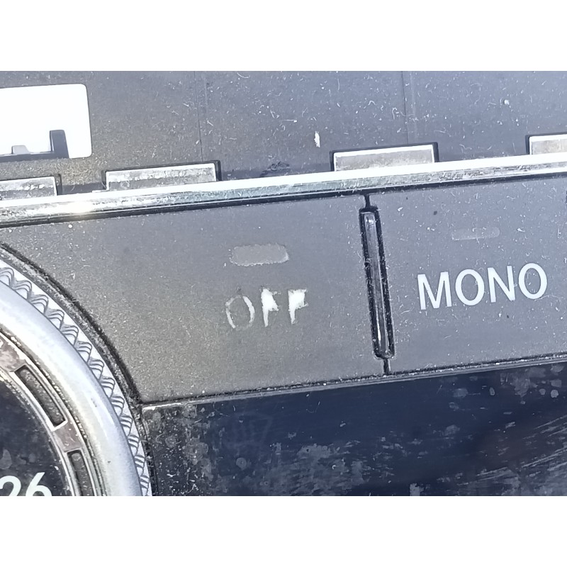 Recambio de mando climatizador para mercedes-benz clase c (w204) berlina c 220 cdi (204.008) referencia OEM IAM 2048300590  E3-A