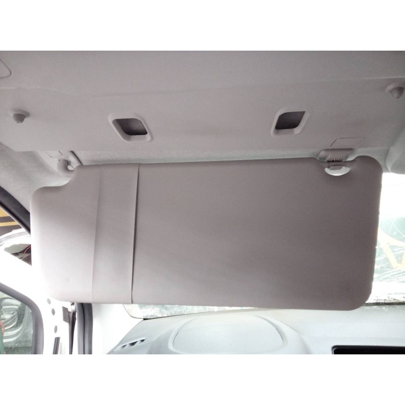 Recambio de parasol izquierdo para toyota proace city referencia OEM IAM   