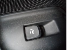 MANDO ELEVALUNAS TRASERO DERECHO 