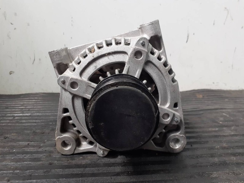 Recambio de alternador para chrysler voyager (rg) referencia OEM IAM 835535160  P3-B6-9-1