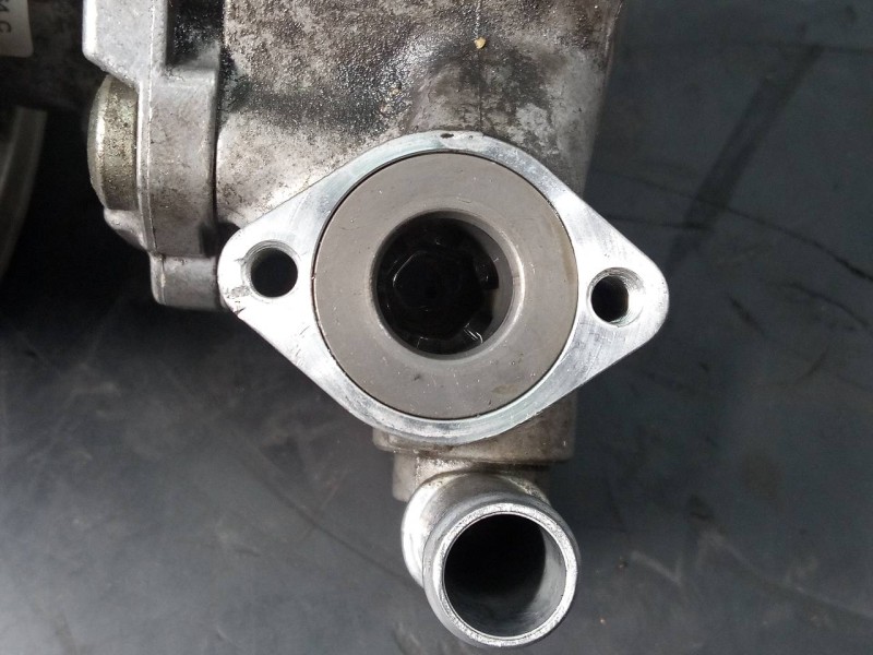 Recambio de bomba direccion para porsche cayenne (typ 92aa) diesel referencia OEM IAM 7P5422154C 7651955185 P3-B4-7-4