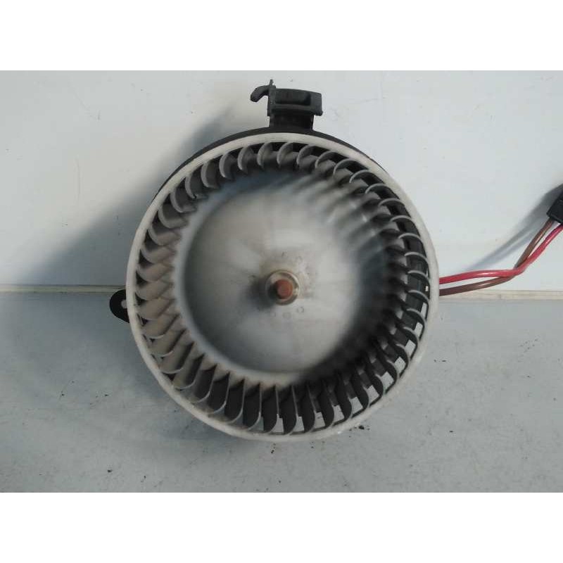 Recambio de ventilador calefaccion para mercedes-benz clase e (w212) lim. e 250 cdi 4-matic (212.082) referencia OEM IAM V777100