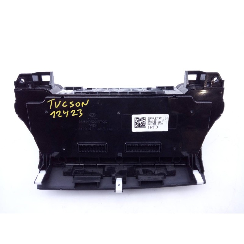 Recambio de mando climatizador para hyundai tucson style 2wd referencia OEM IAM 97250D7FD0  E3-A3-39-4