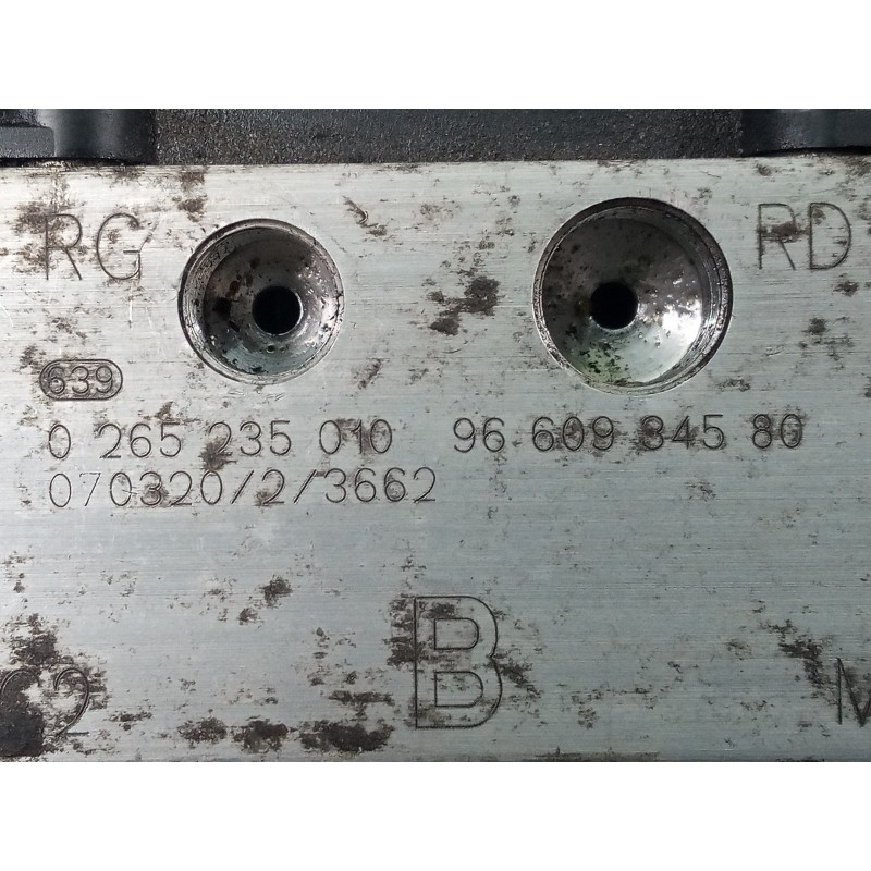 Recambio de abs para citroën c4 picasso exclusive referencia OEM IAM 9664148780 9660934580 P3-B8-22-4