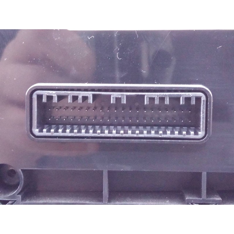 Recambio de mando climatizador para hyundai tucson style 2wd referencia OEM IAM 97250D7FD0  E3-A3-39-4