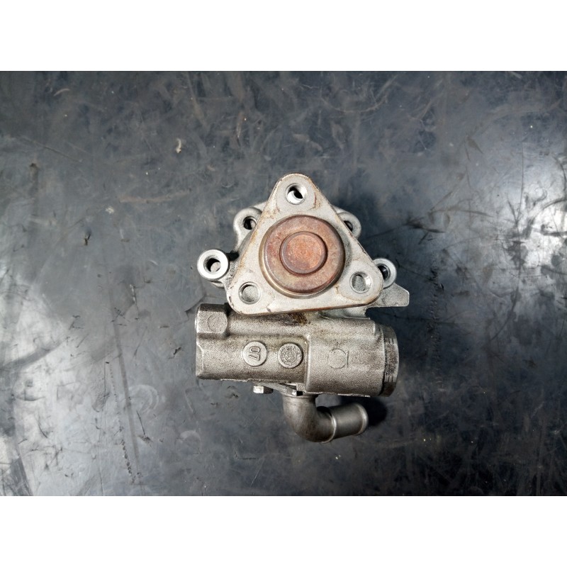 Recambio de bomba direccion para chrysler voyager (rg) 2.5 crd se referencia OEM IAM 7L8422  P3-B4-14-4