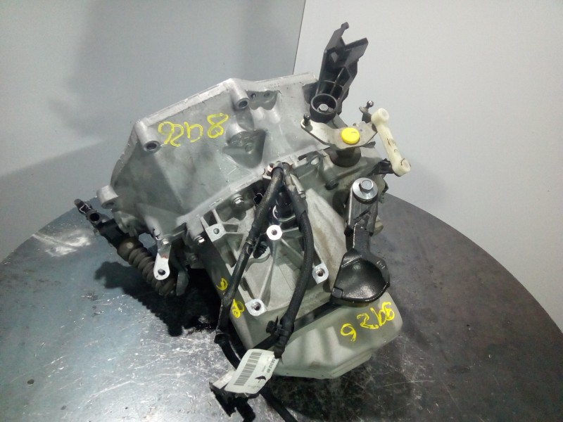 Recambio de caja cambios para citroën c-elysée seduction referencia OEM IAM 20CR15  M1-B2-100