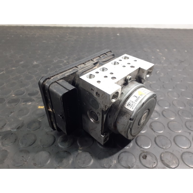 Recambio de abs para mazda 2 lim. () center-line referencia OEM IAM A426G 06210973823 P3-A8-20-2
