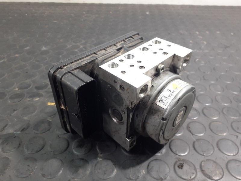 Recambio de abs para mazda 2 lim. () center-line referencia OEM IAM A426G 06210973823 P3-A8-20-2